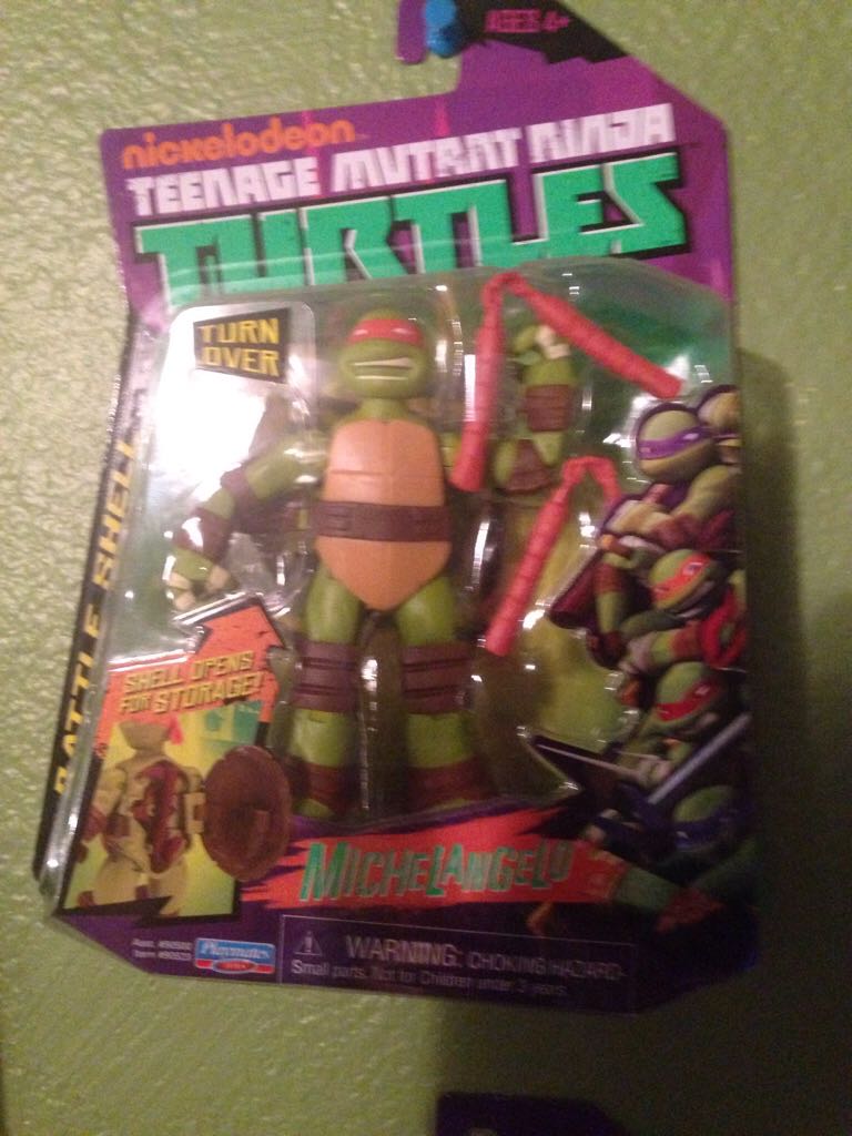Battle Shell: Michelangelo 11”  (Teenage Mutant Ninja Turtles) action figure collectible [Barcode 043377912248] - Main Image 2