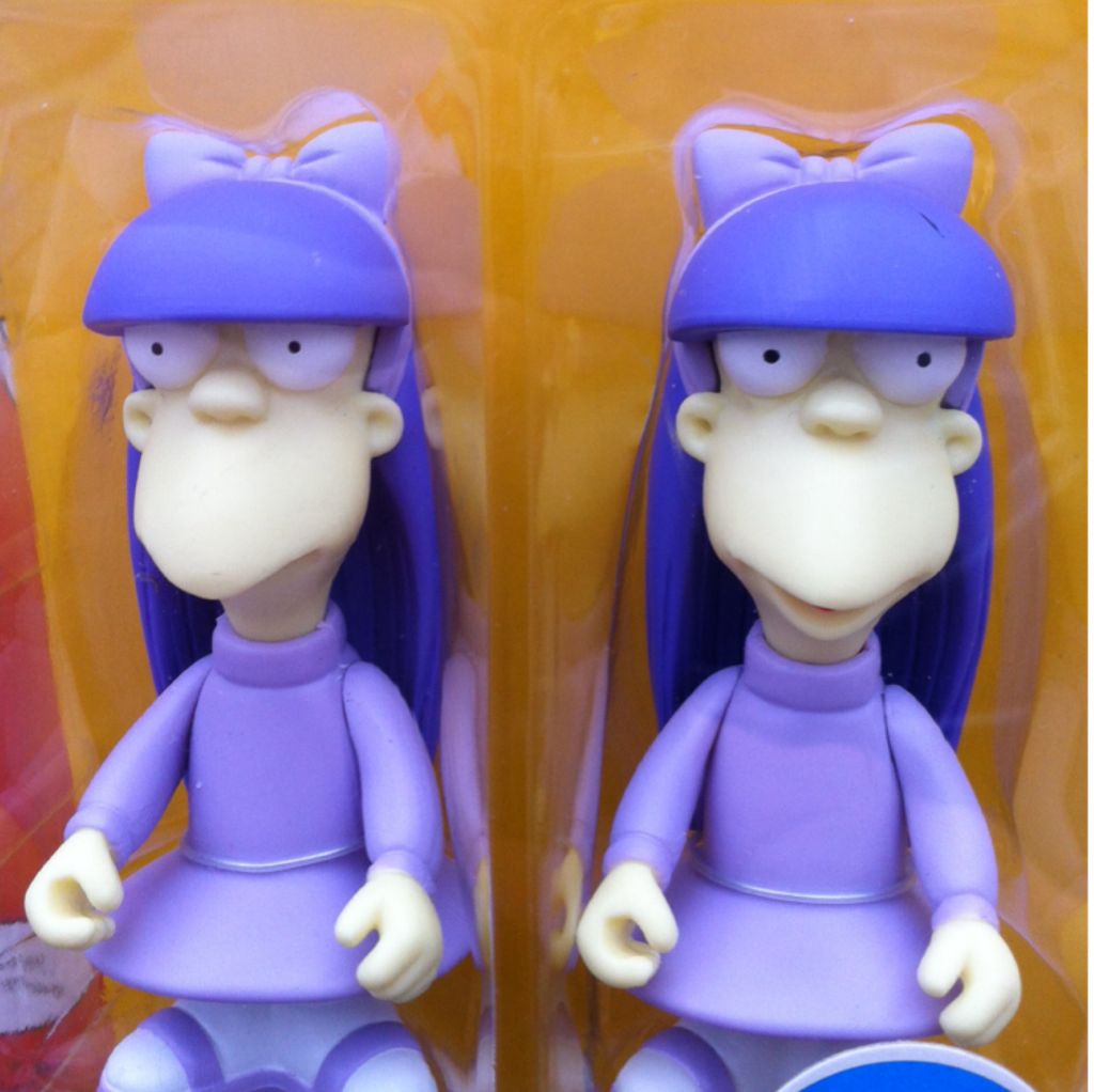 Sherri & Terri - Playmates (The Simpsons) (World of Springfield: Simpsons) action figure collectible [Barcode 043377992431] - Main Image 2