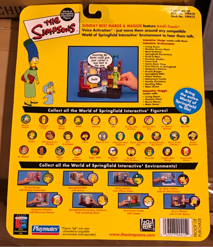 The Simpsons - WOS - Sunday Best Marge & Maggie - Playmates (World of Springfield: Simpsons) action figure collectible [Barcode 043377994152] - Main Image 2
