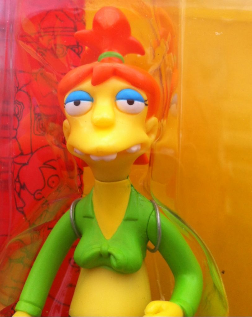 The Simpsons - WOS - Brandine - Playmates (The Simpsons) (World of Springfield: Simpsons) action figure collectible [Barcode 043377994718] - Main Image 2