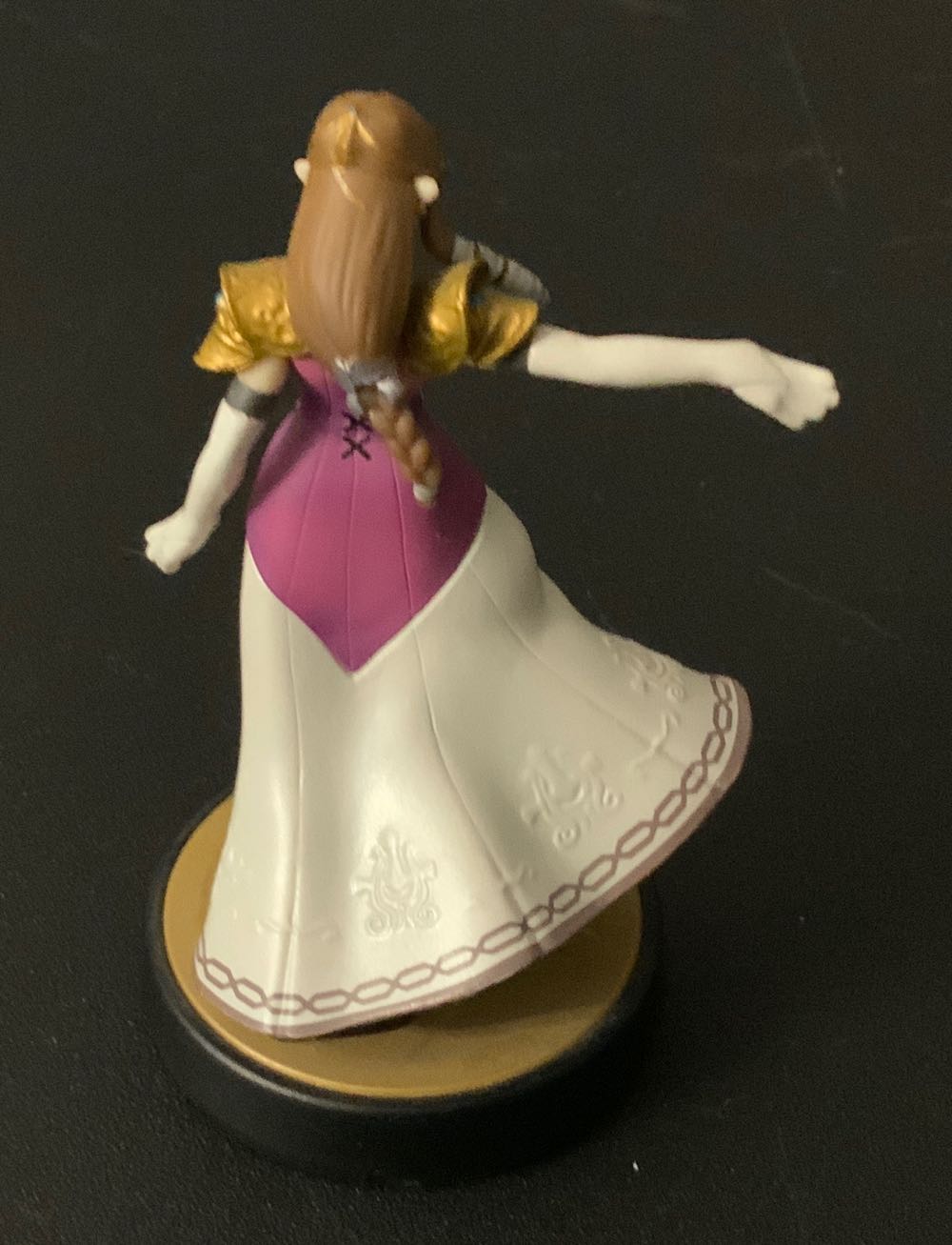 Amiibo 18: Zelda - Nintendo (Super Smash Bros. for Nintendo 3DS/Wii U) action figure collectible [Barcode 045496352486] - Main Image 3