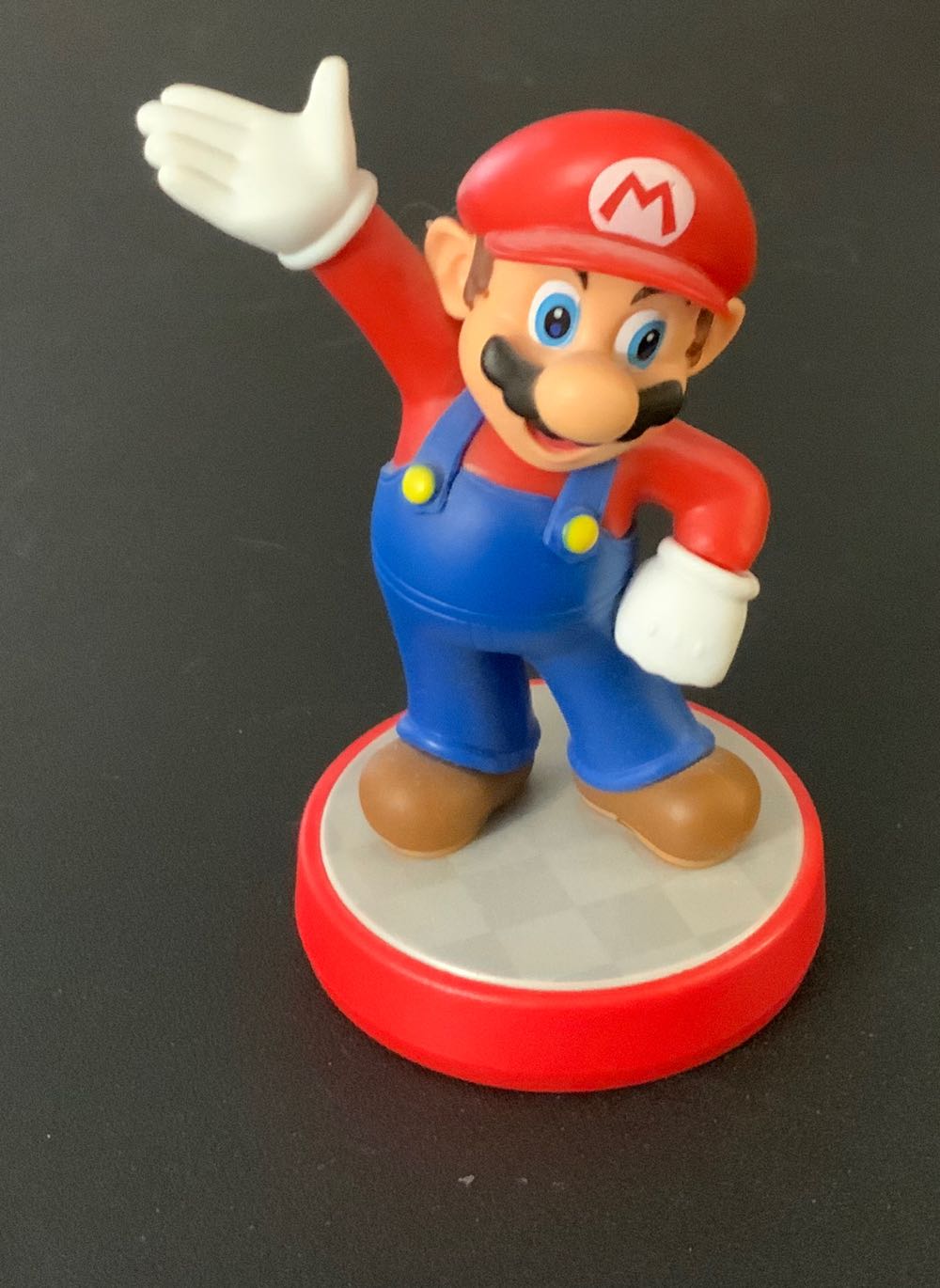 Amiibo: Mario - Nintendo (Super Mario Collection) action figure collectible [Barcode 045496352769] - Main Image 2