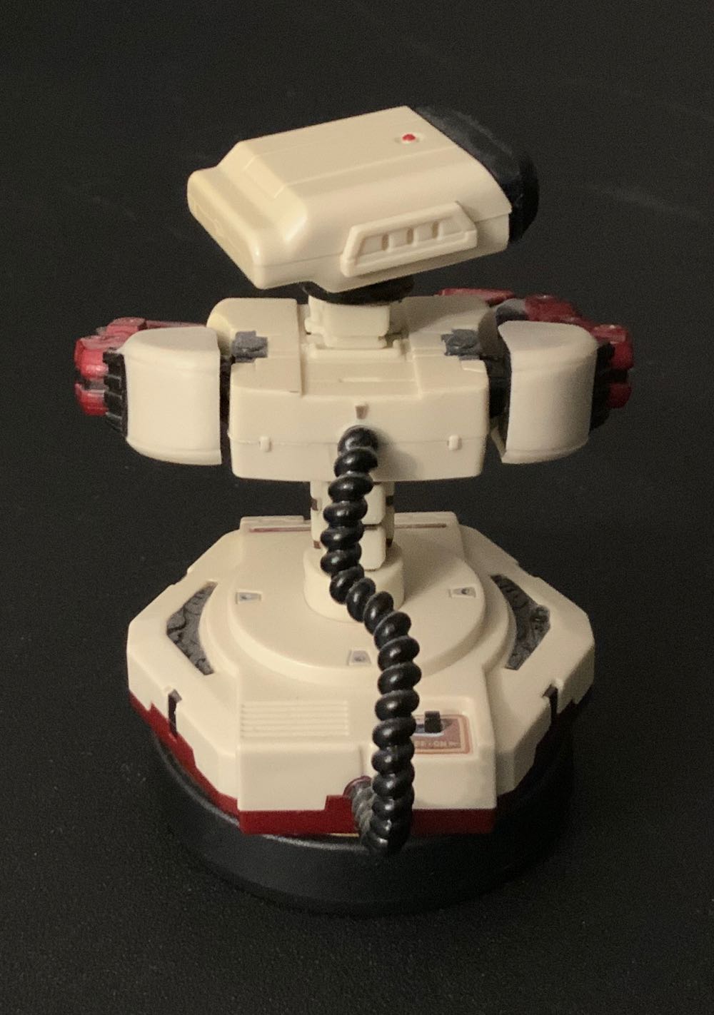 Amiibo 46: R.O.B. (NES) - Nintendo (Amiibo) action figure collectible [Barcode 045496353094] - Main Image 3