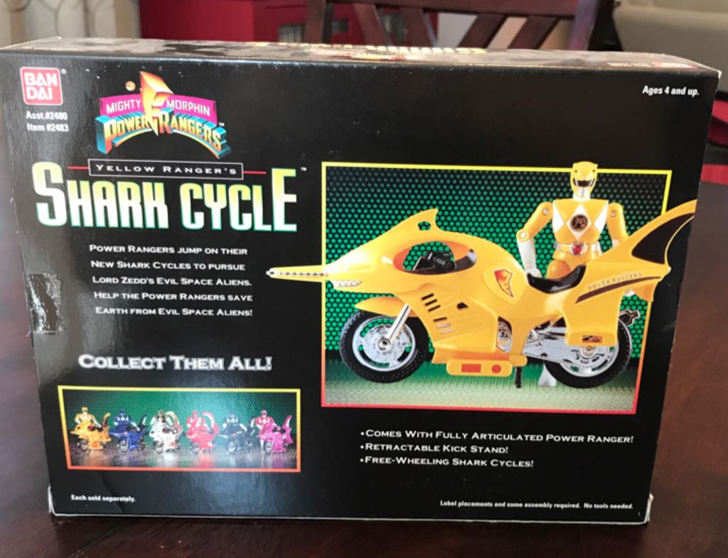Yellow Ranger Shark Cycle - Power Rangers - Bandai (Power Rangers) action figure collectible [Barcode 045557024833] - Main Image 2