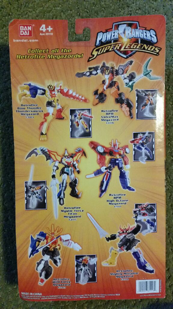 Retrofire RPM Valvemax Megazord  figure - Bandai (Power Rangers Super Legends Retrofire) action figure collectible [Barcode 045557311162] - Main Image 2
