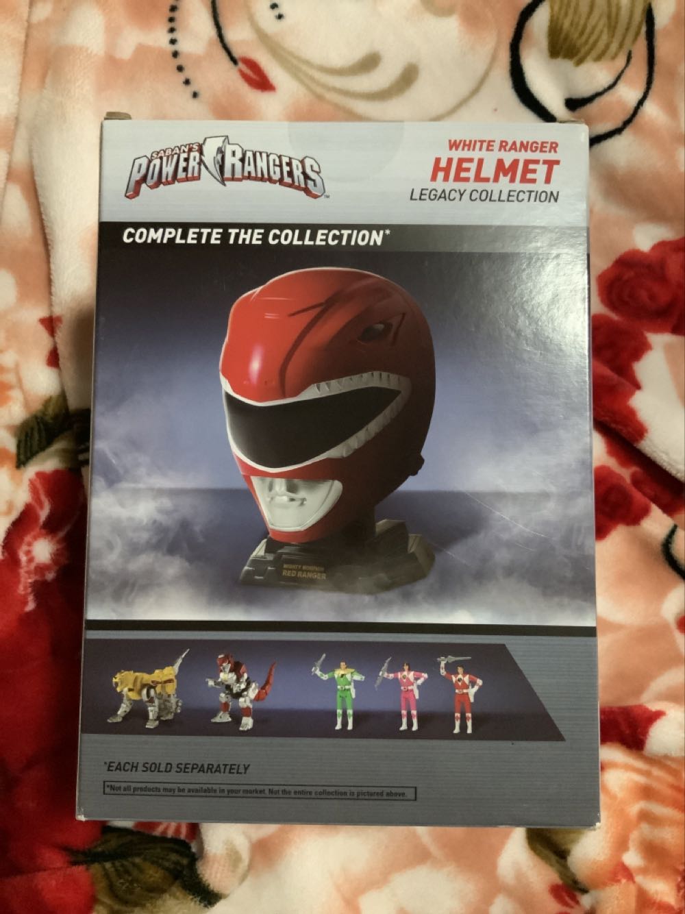 White Ranger Helmet Legacy Collection - Bandai America, Inc. (Mighty Morphin Power Rangers) action figure collectible [Barcode 045557402211] - Main Image 3