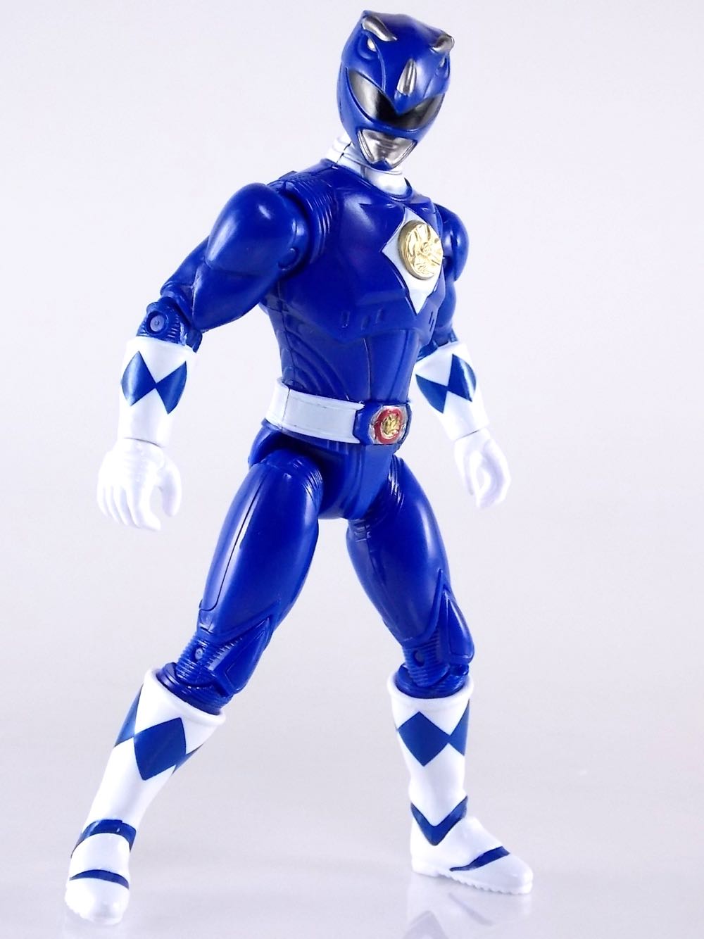 Mighty Morphin Blue Ranger - Bandai (Mighty Morphin Power Rangers The Movie) action figure collectible [Barcode 045557970239] - Main Image 2