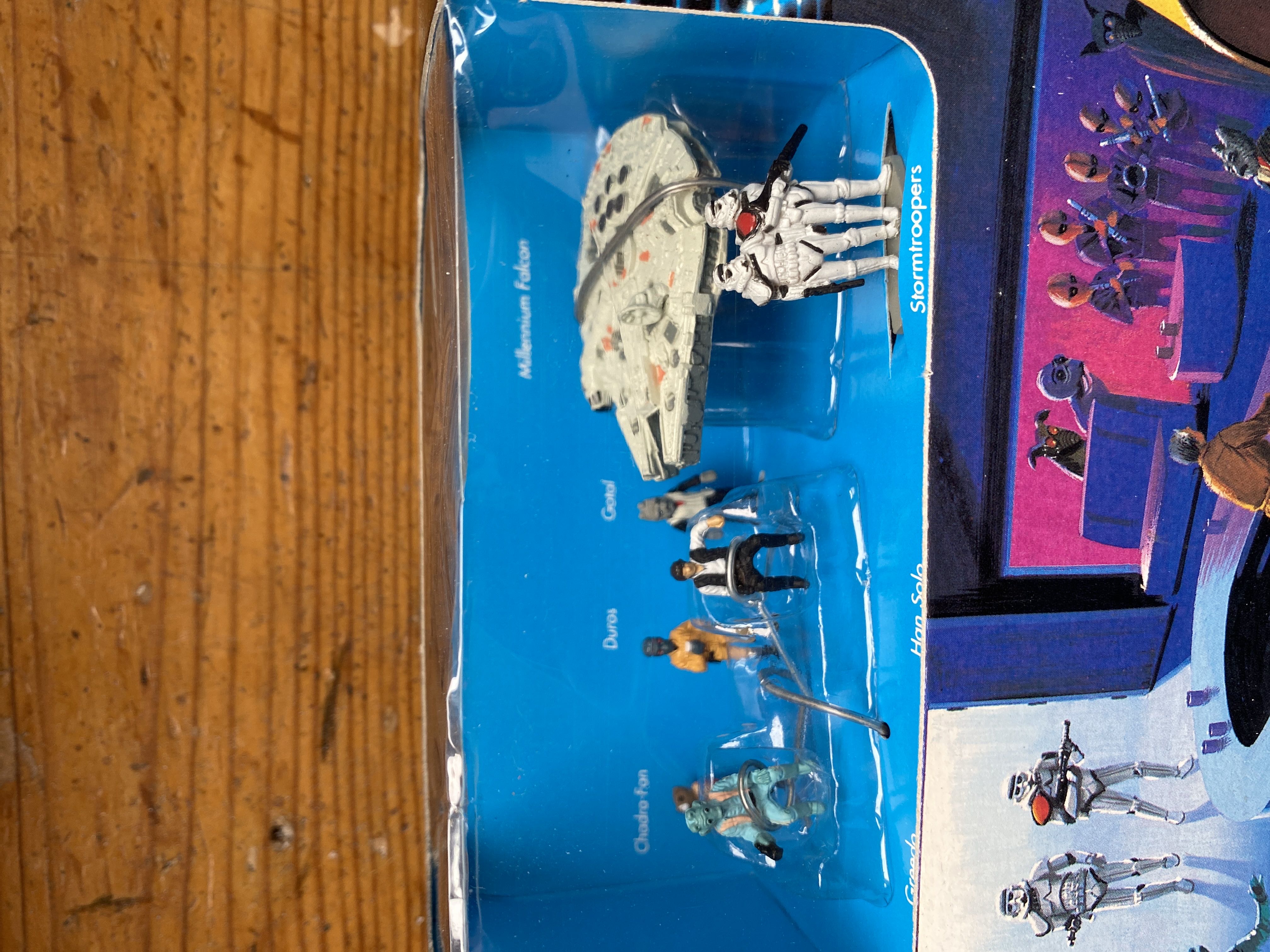 C-3PO Cantina - Galoob (Star Wars Micro Machines) action figure collectible [Barcode 047246658114] - Main Image 3