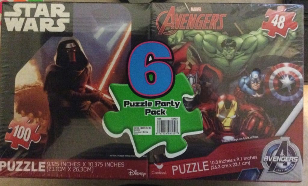 Q in Judge Robes - Star Trek: The Next Generation