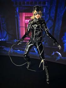 Catwoman (v2.0, Battle-damaged), Batman Returns - Supermad Toys (Batman Returns) action figure collectible [Barcode 049022922150] - Main Image 2