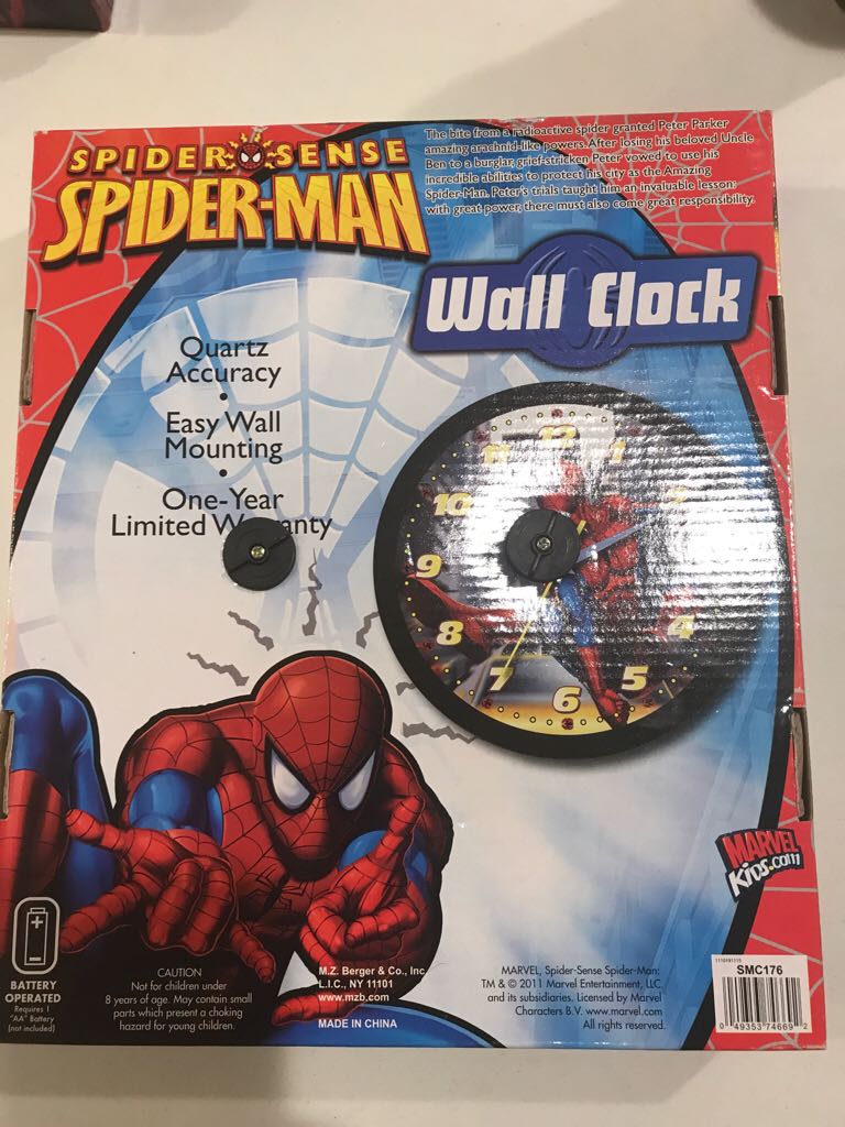 Spiderman Wall Clock  action figure collectible [Barcode 049353746692] - Main Image 2