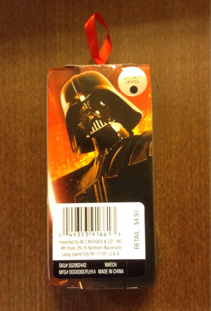 Darth Vader Wrist Watch - M. Z. Berger & Company (Star Wars) action figure collectible [Barcode 049353916613] - Main Image 2
