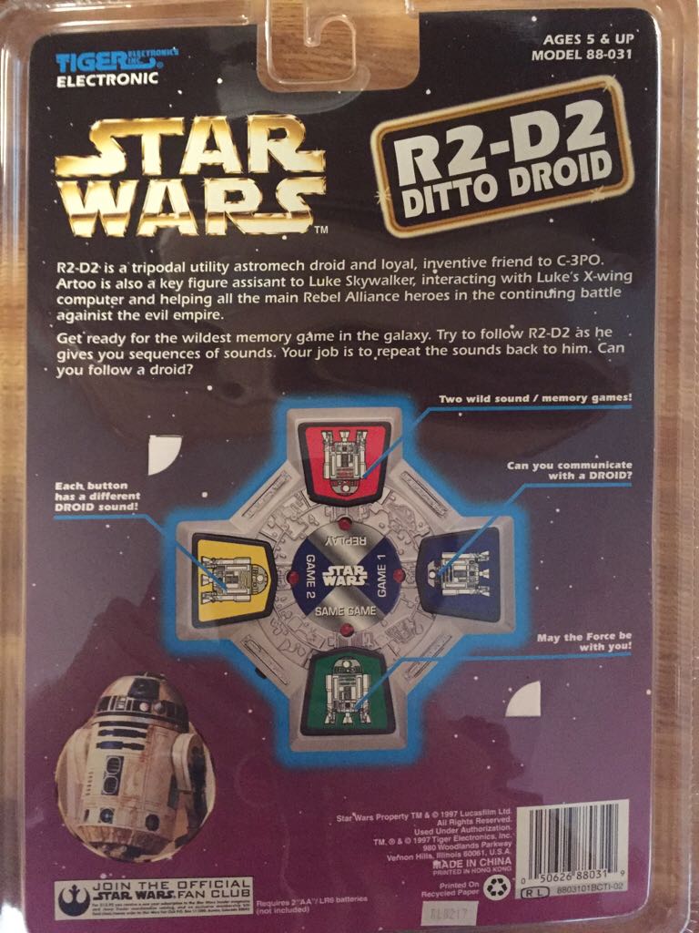 Star Wars Handheld Videogame R2 D2 Ditto Droid - Tiger Electronics (Games/electronics) action figure collectible [Barcode 050626880319] - Main Image 2