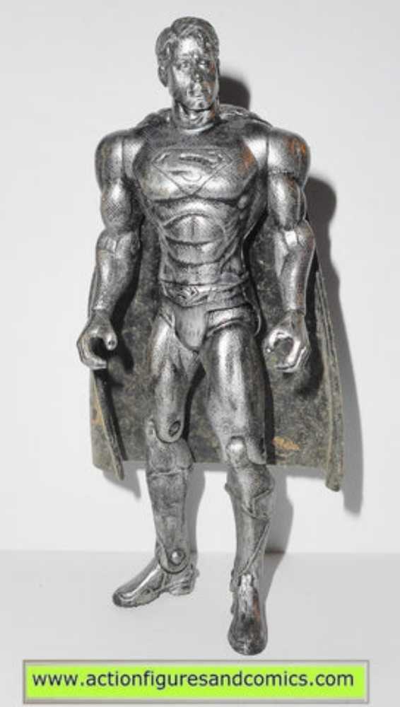Mattel Superman Returns Man Of Steel Metallic Figure - Mattel (Superman Returns) action figure collectible [Barcode 027084400496] - Main Image 3