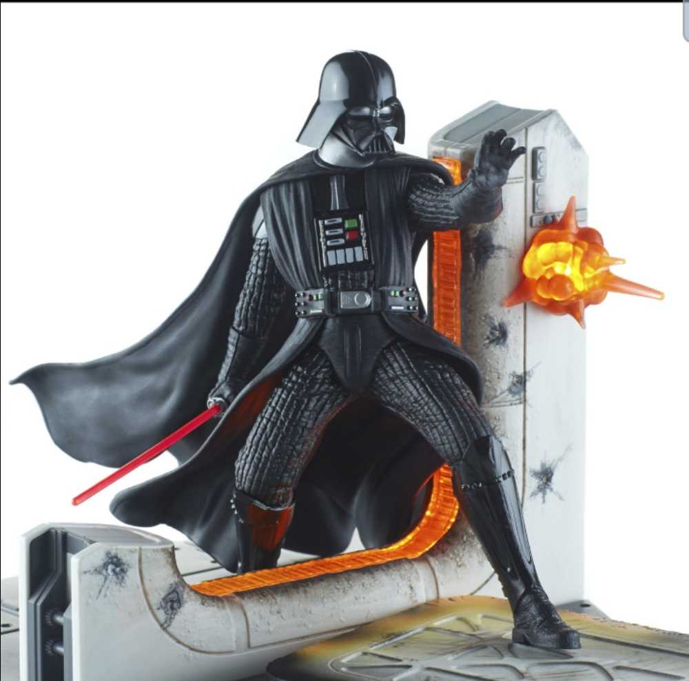 Star Wars The Black Series Centerpiece Darth Vader - Hasbro (Star Wars Episode IV A New Hope) action figure collectible [Barcode 0630509557813] - Main Image 3
