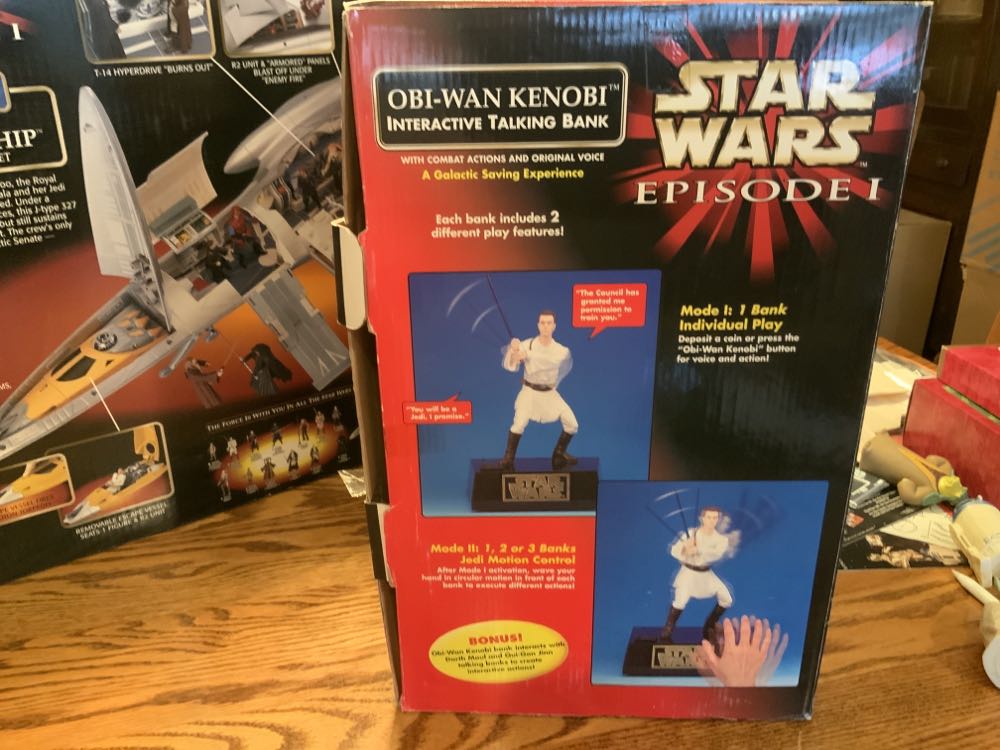 Misc Obi-Wan Kenobi Interactive Talking Bank 1 Of 3  (1999-2000 Episode I) action figure collectible [Barcode 064442137083] - Main Image 4