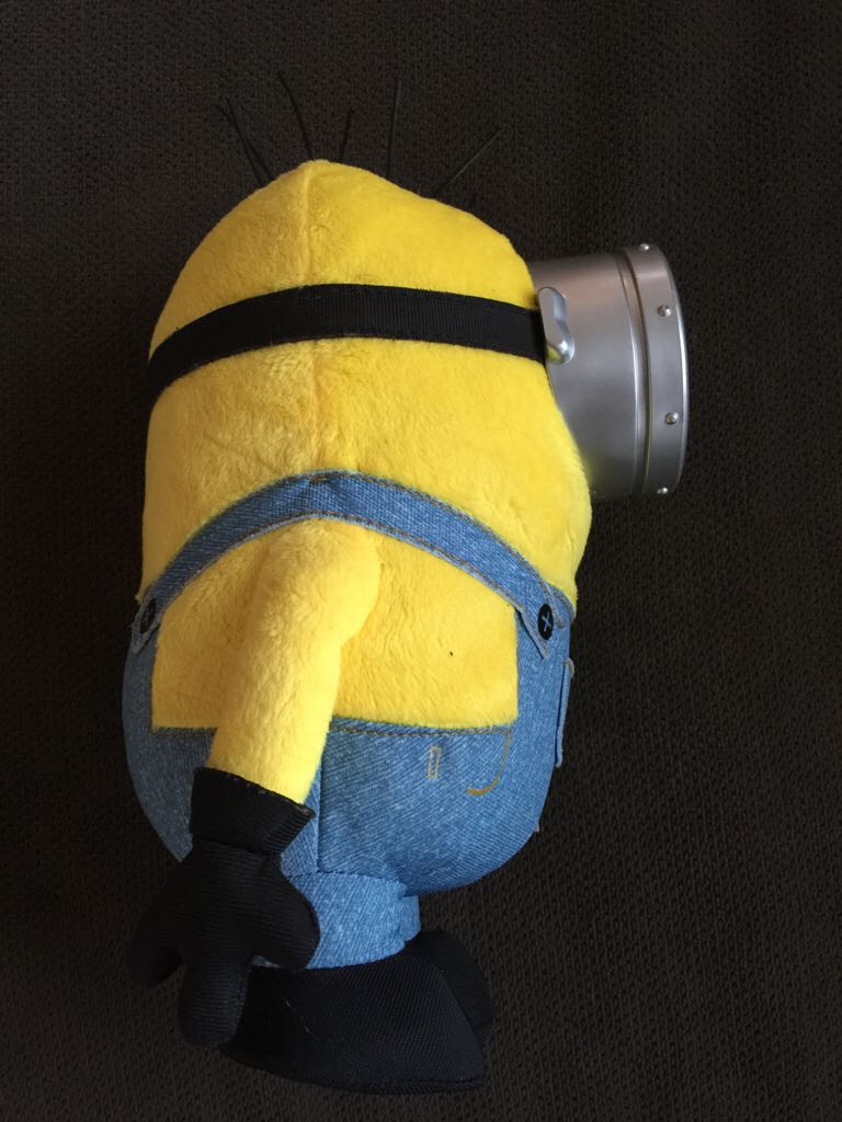 Minion Stuart - Thinkway Toys (Minions) action figure collectible [Barcode 064442200411] - Main Image 2