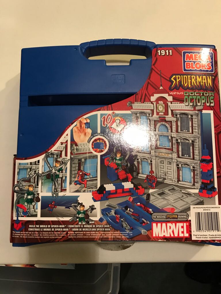 Mega Bloks - Spiderman Doctor Octopus City Playset  action figure collectible [Barcode 065541019119] - Main Image 2