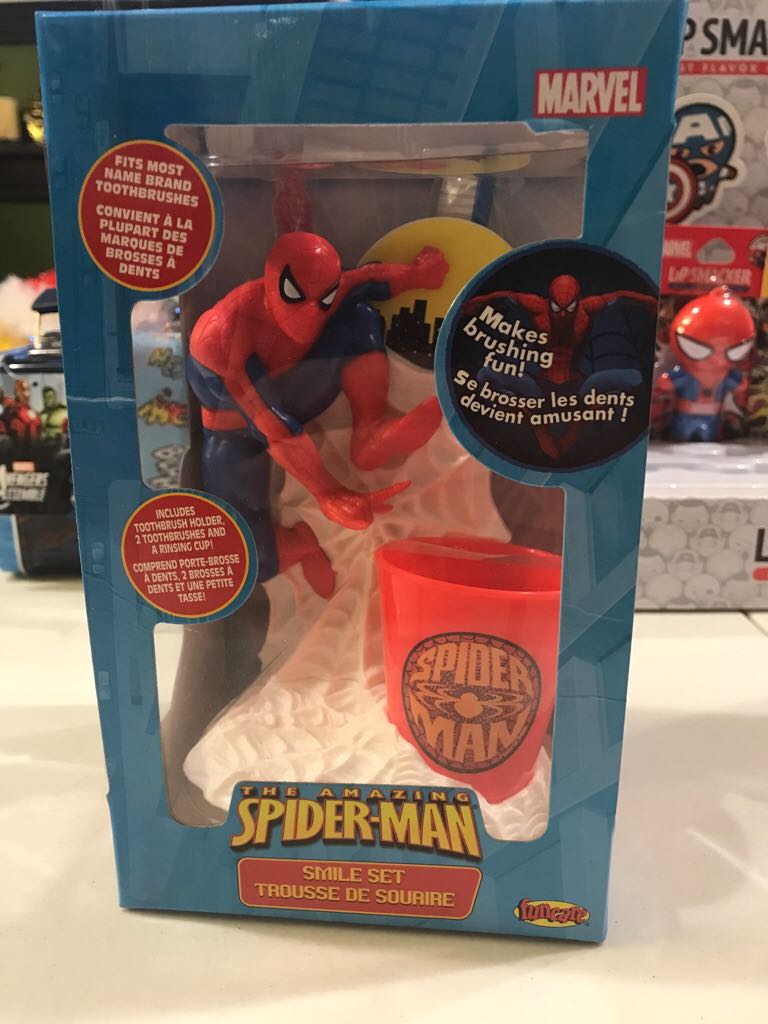 The Amazing Spider-Man Smile Set  action figure collectible [Barcode 067545026162] - Main Image 1