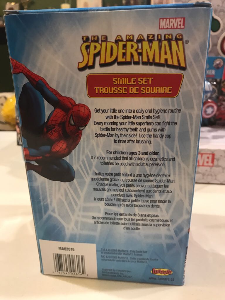 The Amazing Spider-Man Smile Set  action figure collectible [Barcode 067545026162] - Main Image 2