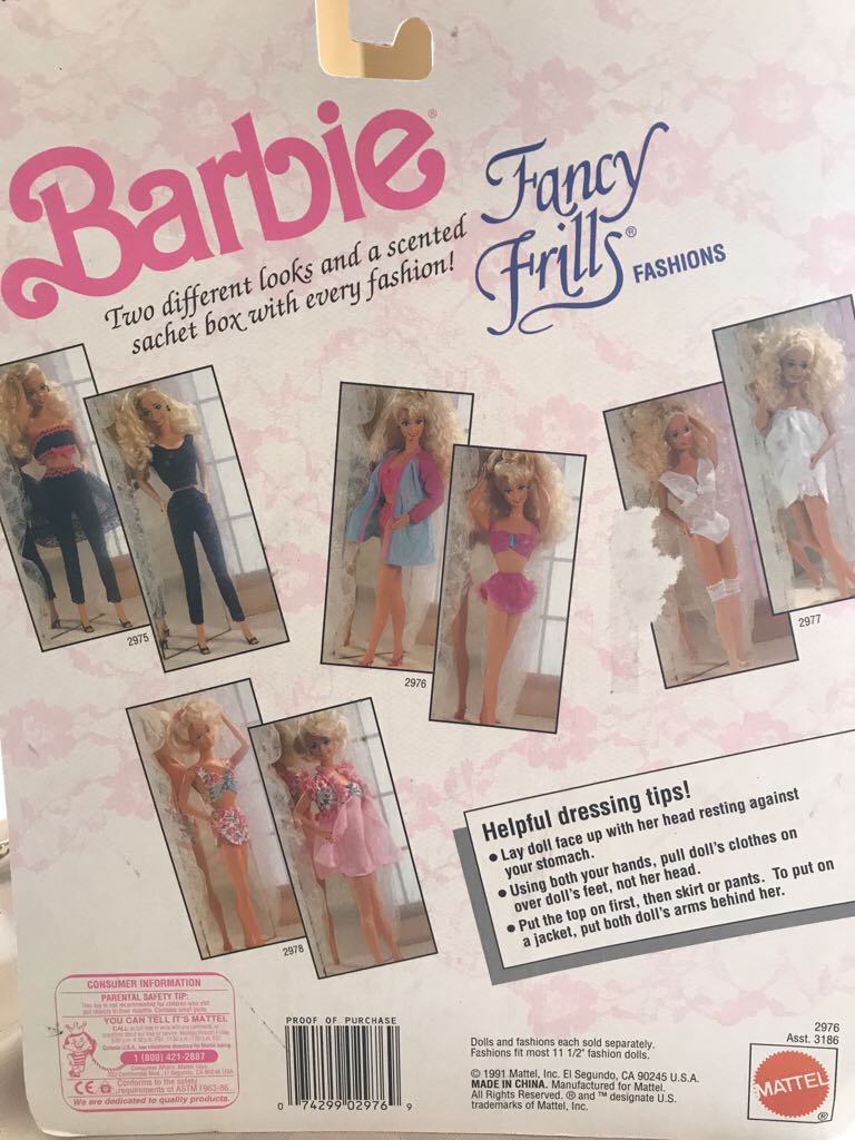 Fancy Frills Fashions - Mattel (Barbie) action figure collectible [Barcode 074299029769] - Main Image 2
