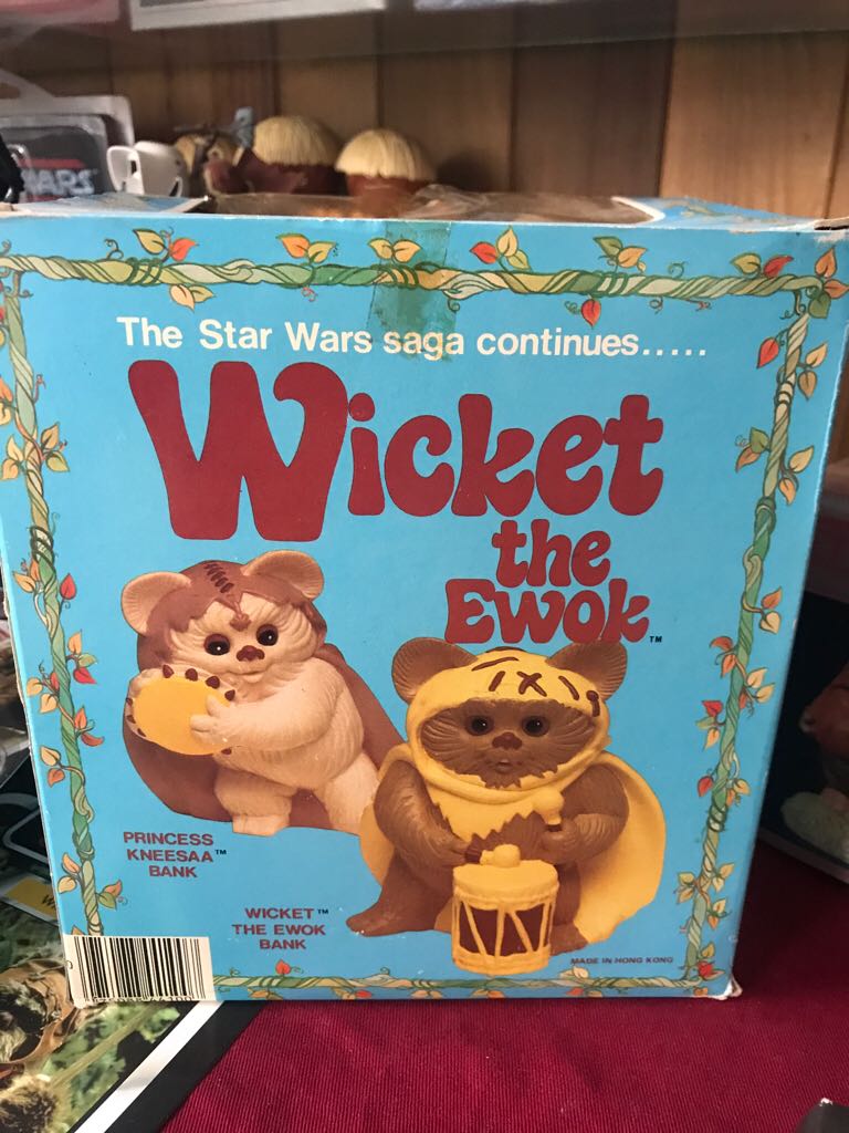 Star Wars Princess Kneesaa Bank   action figure collectible [Barcode 075088441007] - Main Image 2