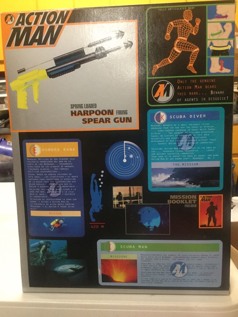 Action Man Scuba Diver - Kenner (Action Man) action figure collectible [Barcode 076281161556] - Main Image 2