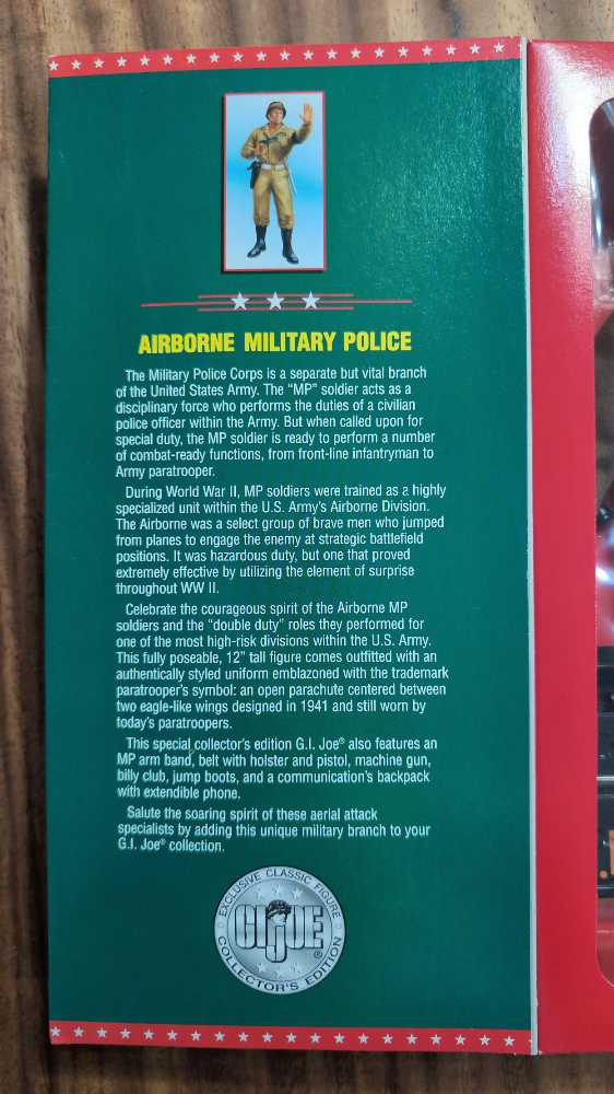 Airborne Military Police - Hasbro (G.I. Joe: Classic Collection: 12” Figures) action figure collectible [Barcode 076281277172] - Main Image 2