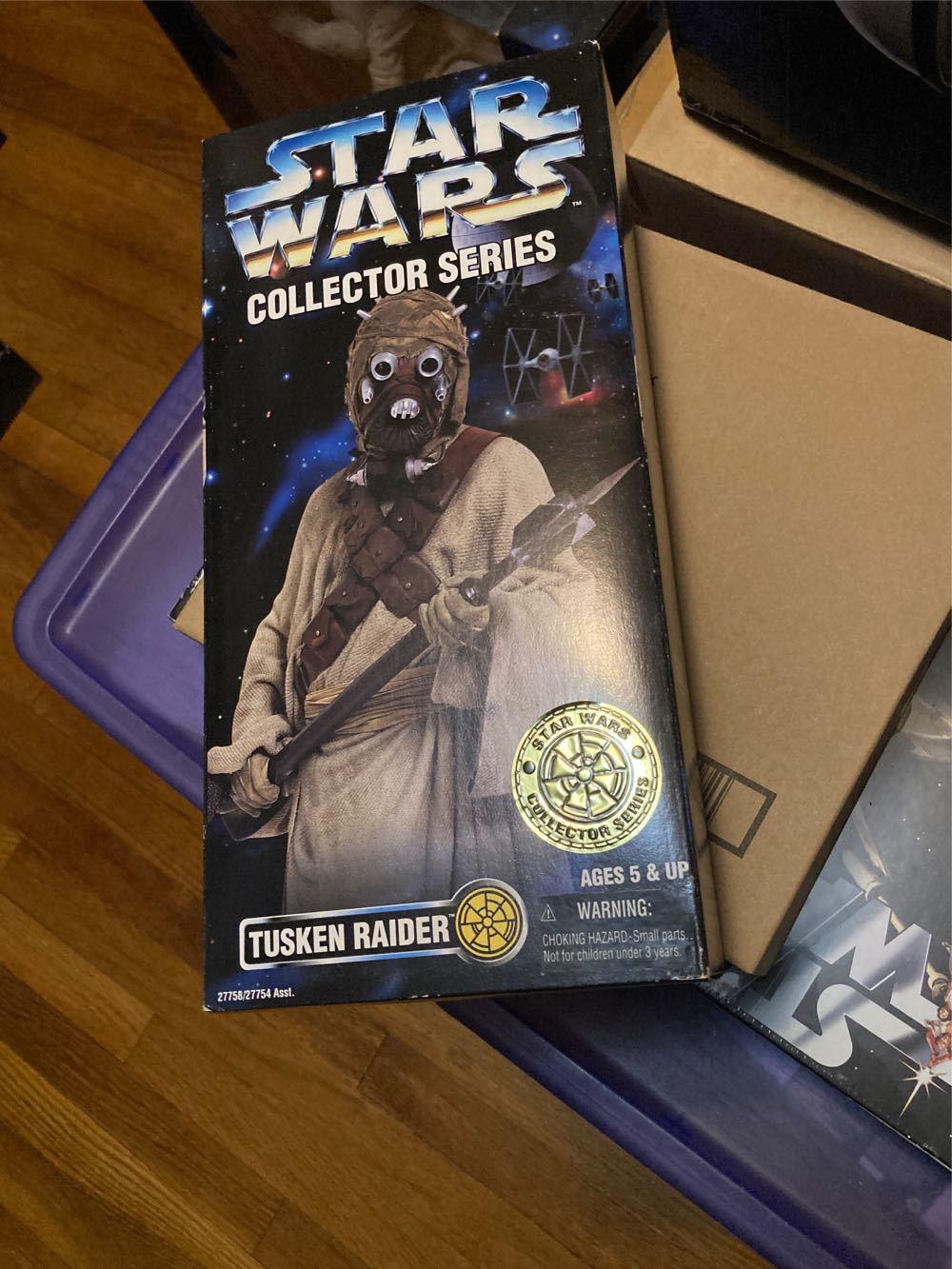 Tusken Raider With Blaster - Kenner (Star Wars) action figure collectible [Barcode 076281277585] - Main Image 3