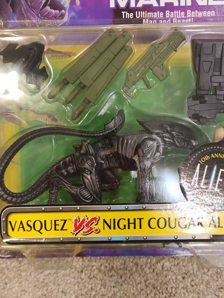 Vasquez Vs Night Cougar Alien - Kenner (Aliens: Aliens vs. Marine) action figure collectible [Barcode 076281278209] - Main Image 4