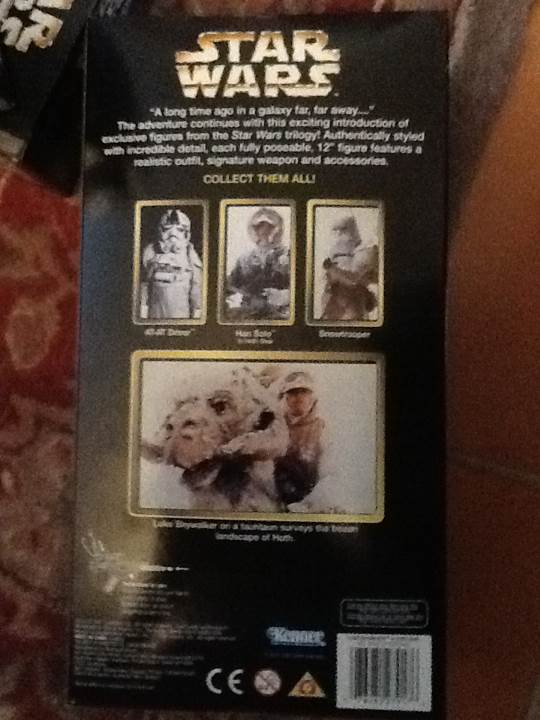 12” Luke Skywalker in Hoth Gear - Kenner (Star Wars: Collector Series) action figure collectible [Barcode 076281279176] - Main Image 2