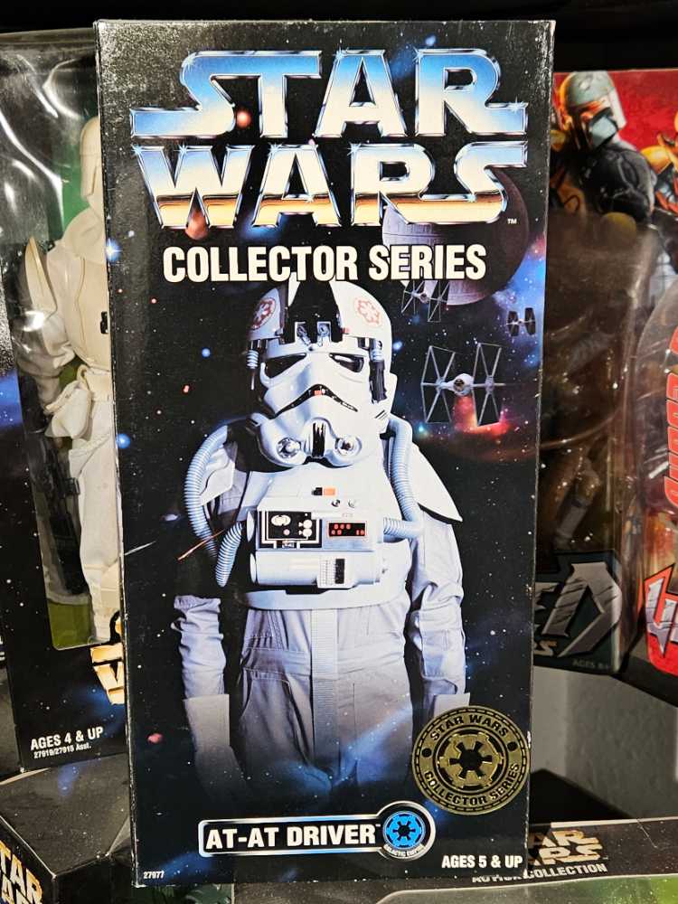 At At Driver  - Kenner (Star Wars Collector Series) action figure collectible [Barcode 076281279770] - Main Image 3