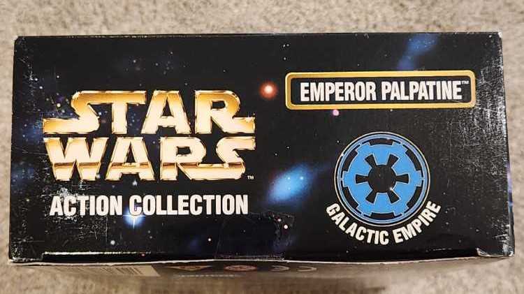 Star Wars: Episode IV-A New Hope: Emperor Palpatine (Galactic Empire) Collector Series - Kenner (Space/Sci-fi/Villian) action figure collectible [Barcode 076281280295] - Main Image 4
