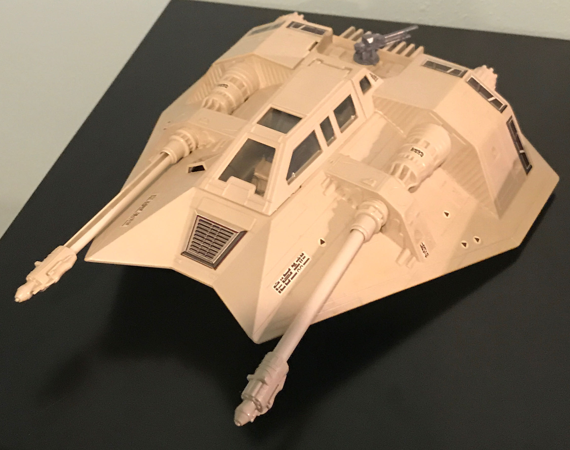 Snowspeeder - Kenner (Empire Strikes Back) action figure collectible [Barcode 076281396101] - Main Image 3