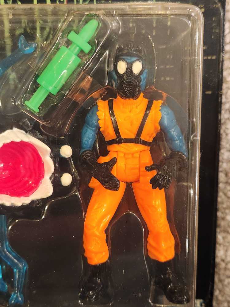 Weed Killer - Kenner (Swamp Thing) action figure collectible [Barcode 076281413204] - Main Image 3