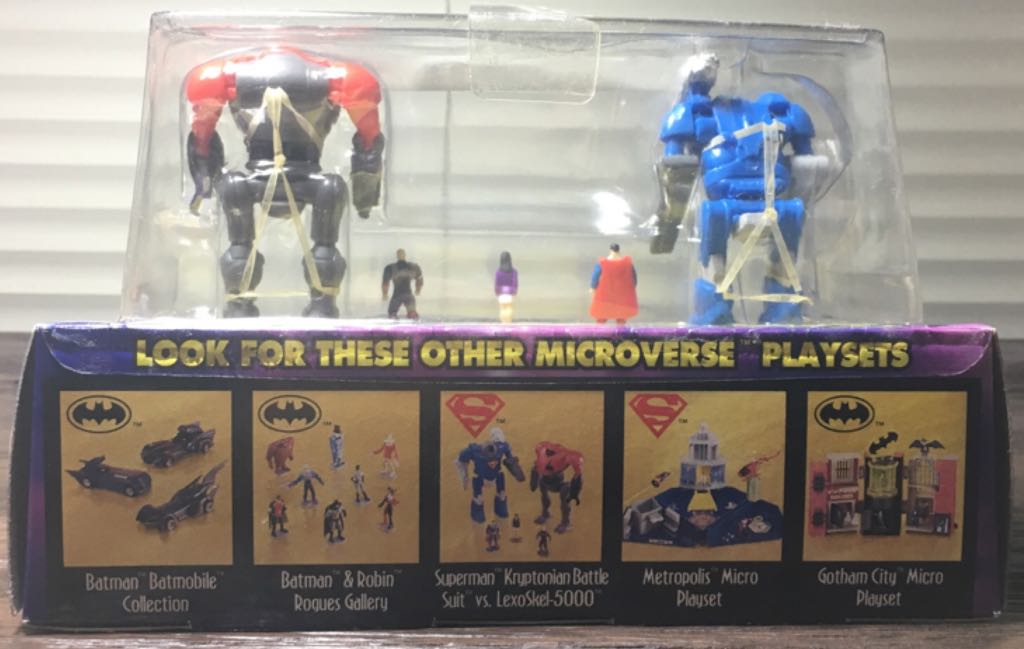 MicroVerse: Superman Kryptonian Battle Suit vs. Lexoskel-5000 - Kenner (MicroVerse) action figure collectible [Barcode 076281550046] - Main Image 2