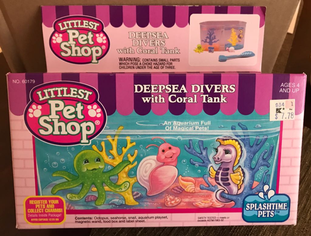 Deepsea Divers with Coral Tank - Kenner (Littlest Pet Shop) action figure collectible [Barcode 076281601793] - Main Image 1