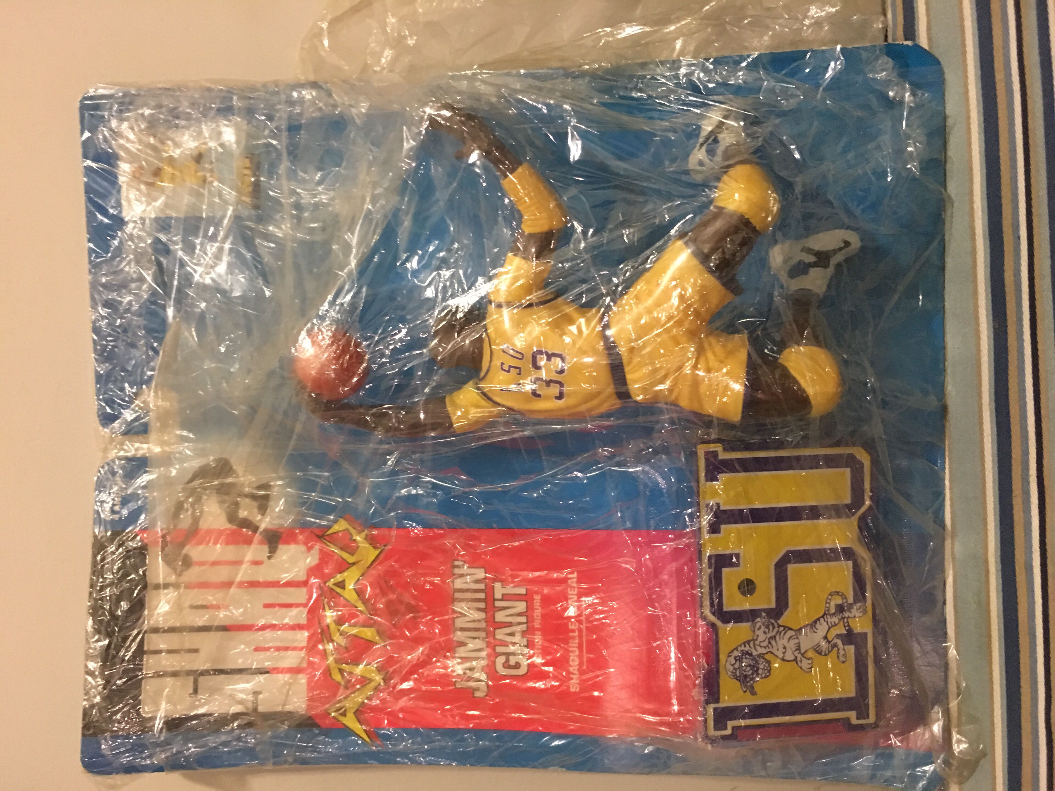 Shaq Attack Jammin Giant - Kenner (Action Figure) action figure collectible [Barcode 076281612010] - Main Image 2