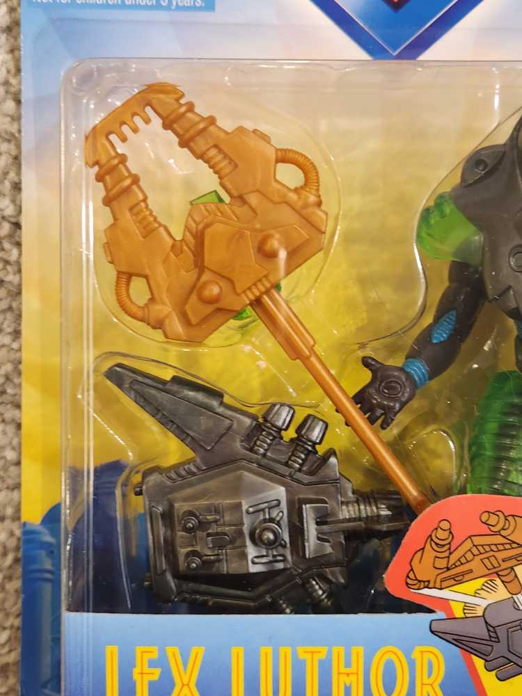 Lex Luther - Kenner (Superman: The Animated Series) action figure collectible [Barcode 076281629377] - Main Image 4