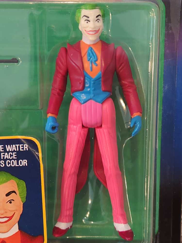 Joker (Sky Escape) - Kenner (Batman: The Dark Knight Collection) action figure collectible [Barcode 076281631400] - Main Image 3