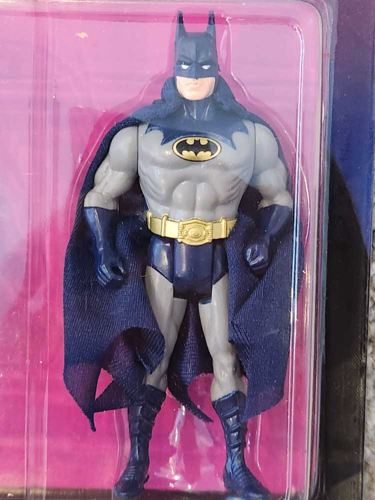 Batman - The Dark Knight Collection Iron Winch - Kenner (Batman) action figure collectible [Barcode 076281631608] - Main Image 3