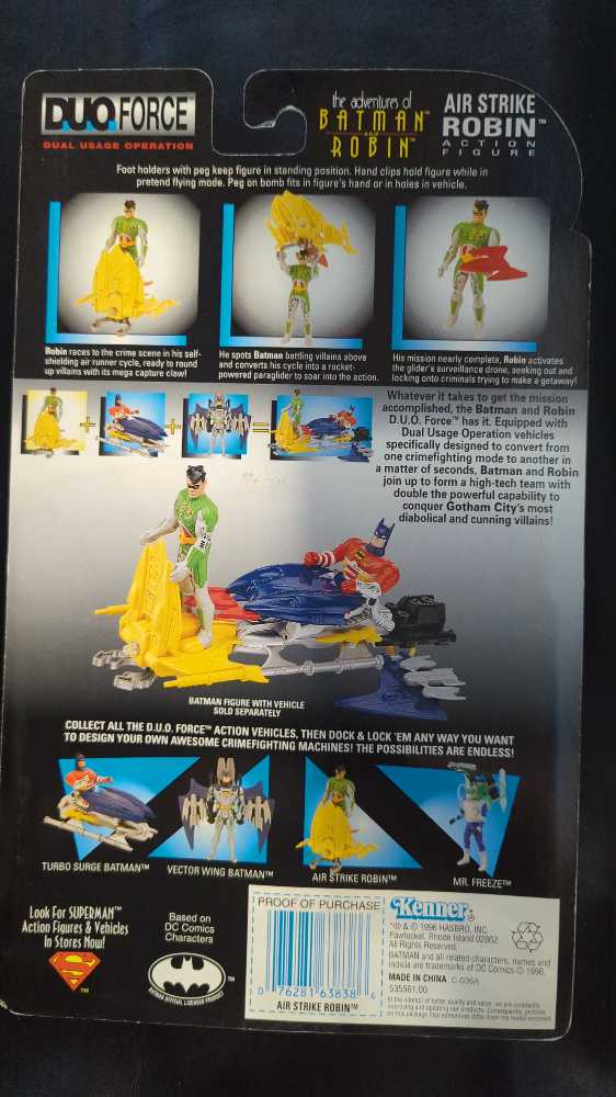 Robin (Air Strike) - Kenner (Batman: The Adventures of Batman and Robin: D.U.O. Force) action figure collectible [Barcode 076281638386] - Main Image 2