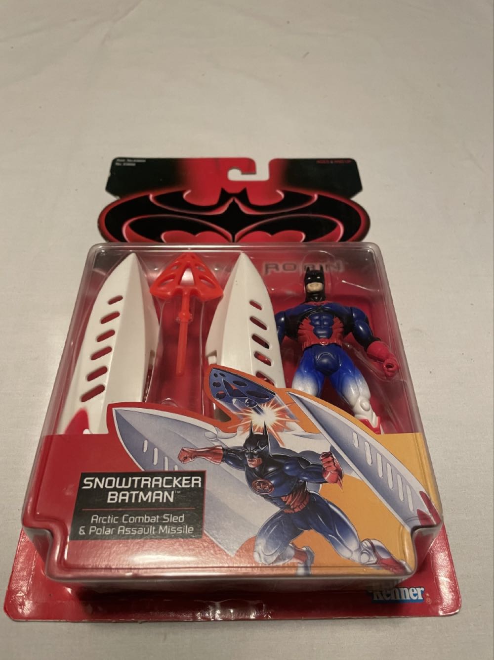 Snowtracker Batman - Hasbro (Batman & Robin) action figure collectible [Barcode 076281638560] - Main Image 3