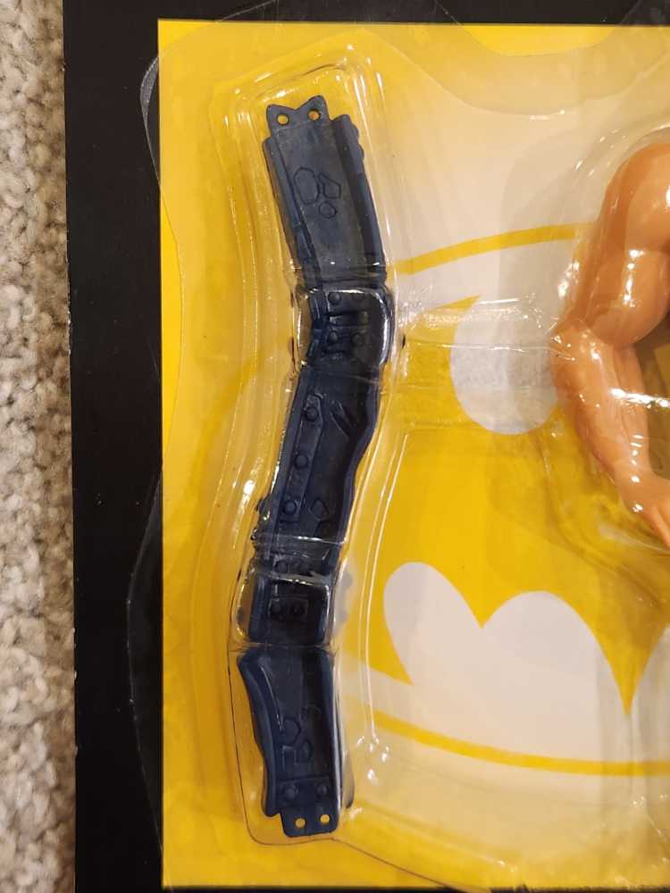 Bane - Kenner (The Adventures Of Batman And Robin) action figure collectible [Barcode 076281639680] - Main Image 4