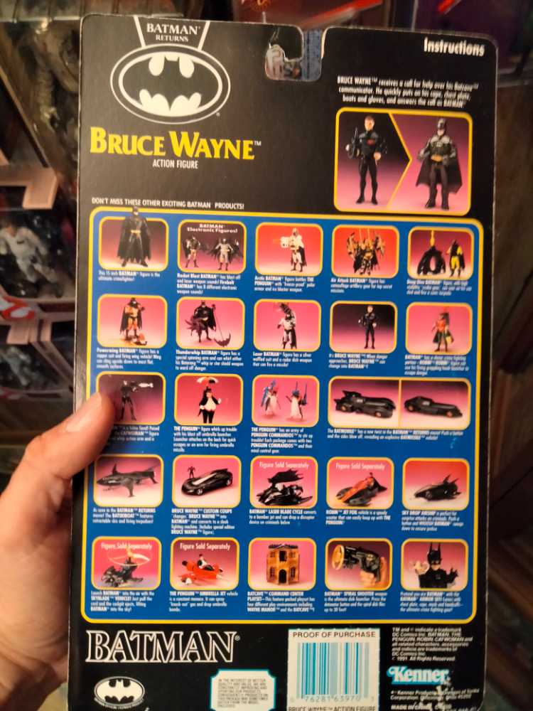 Bruce Wayne - Kenner (Batman: Batman Returns) action figure collectible [Barcode 076281639703] - Main Image 3
