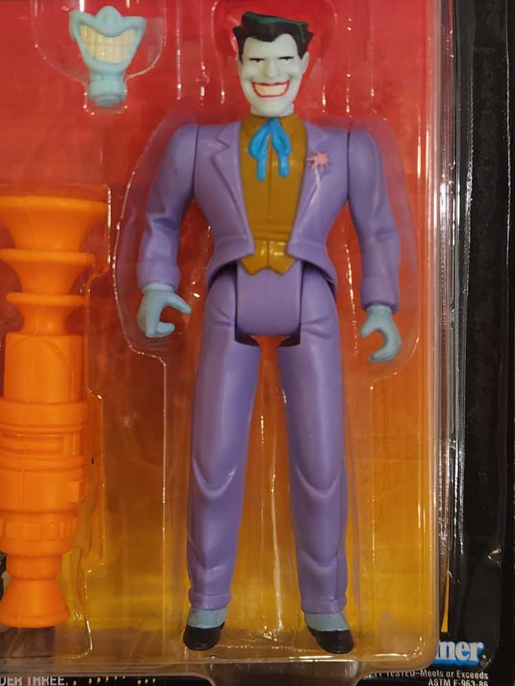 The Joker - Kenner (Batman: The Animated Series) action figure collectible [Barcode 076281640228] - Main Image 3