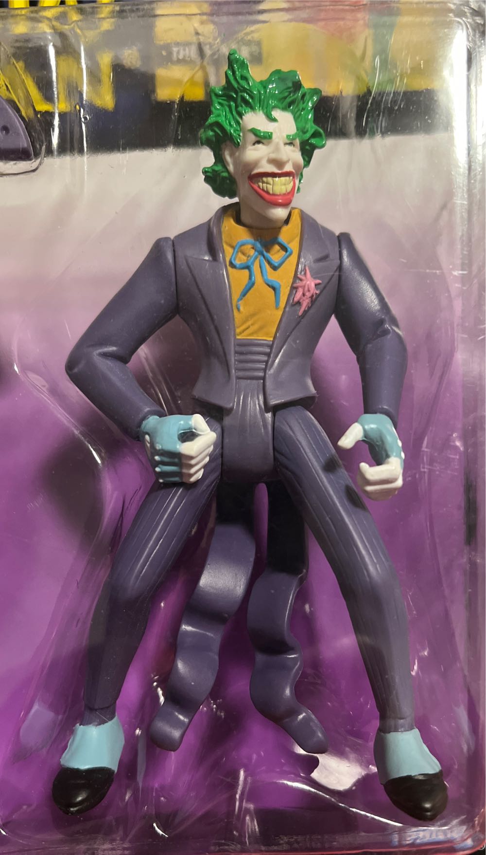 The Joker with Snapping Jaw - Hasbro / Kenner (Batman Legends of Batman) action figure collectible [Barcode 076281640341] - Main Image 3