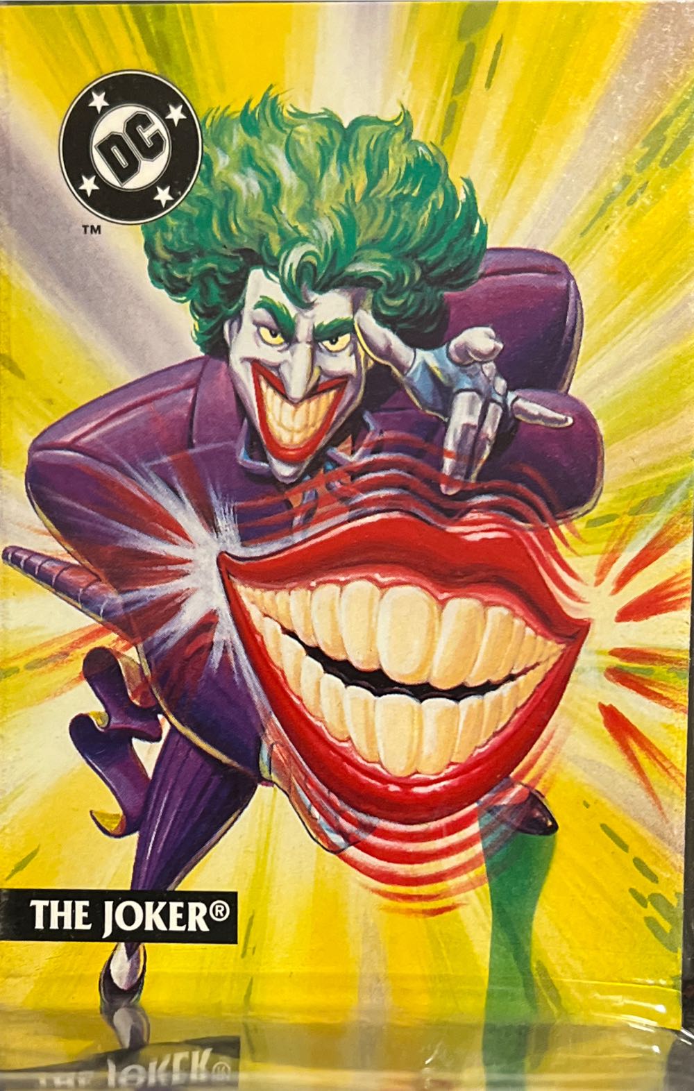 The Joker with Snapping Jaw - Hasbro / Kenner (Batman Legends of Batman) action figure collectible [Barcode 076281640341] - Main Image 4