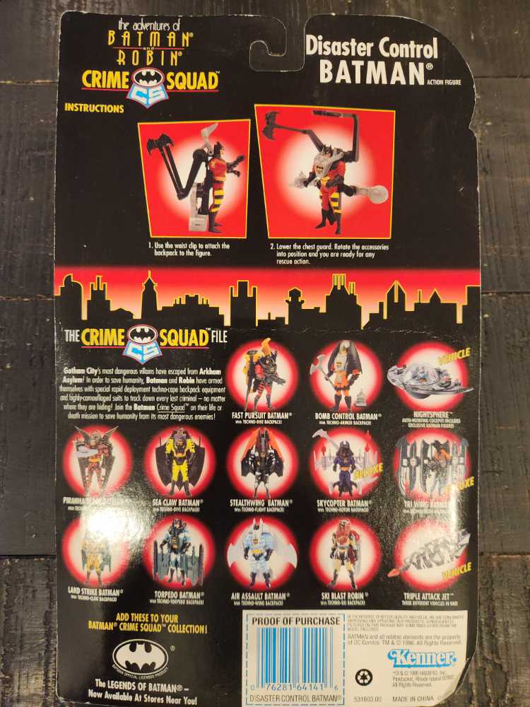 Batman (Disaster Control) - Kenner (Batman: The Adventures Of Batman And Robin: Crime Squad) action figure collectible [Barcode 076281641416] - Main Image 2