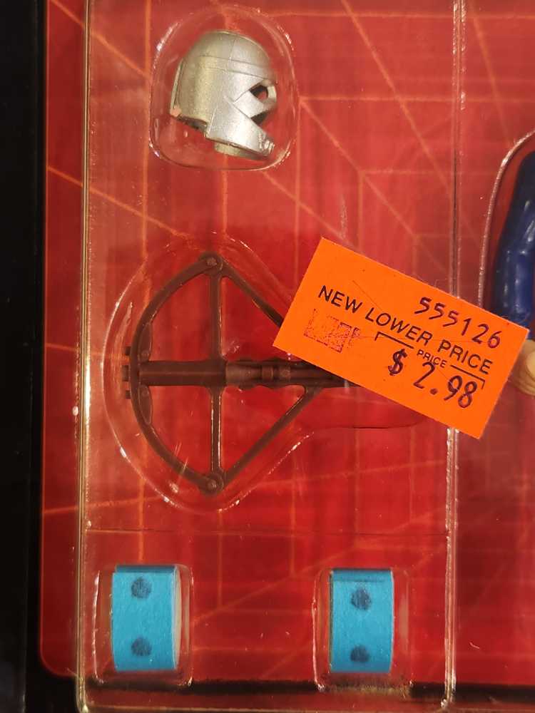 Anne Lewis - Kenner (Robocop And The Ultra Police) action figure collectible [Barcode 076281643700] - Main Image 4